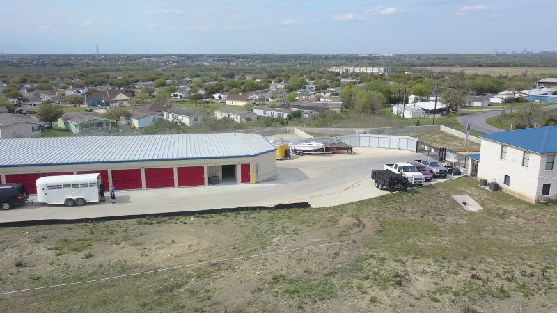 vehicle self storage near Austin